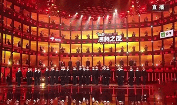 濃縮美好，喚醒熱愛｜1100m2光祥大屏點亮京東11.11沸騰之夜